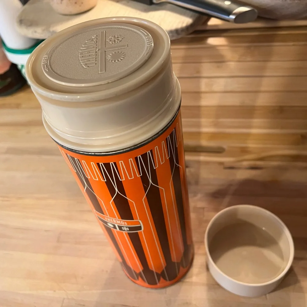 Vintage King Seely Thermos - Picture 3 of 5